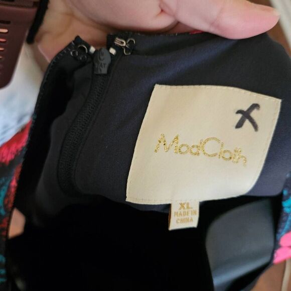 Modcloth Beautiful You Belted Dress - Picture 9 of 9